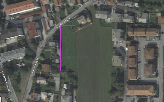 Terreno edificabile  in vendita a Tarcento