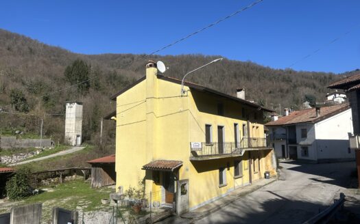 Graziosa casetta ad Attimis!
