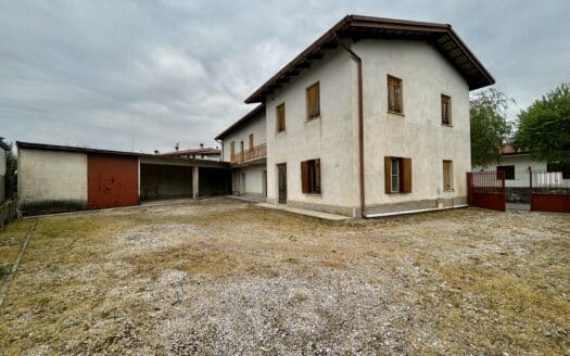 Casa colonica in centro paese!